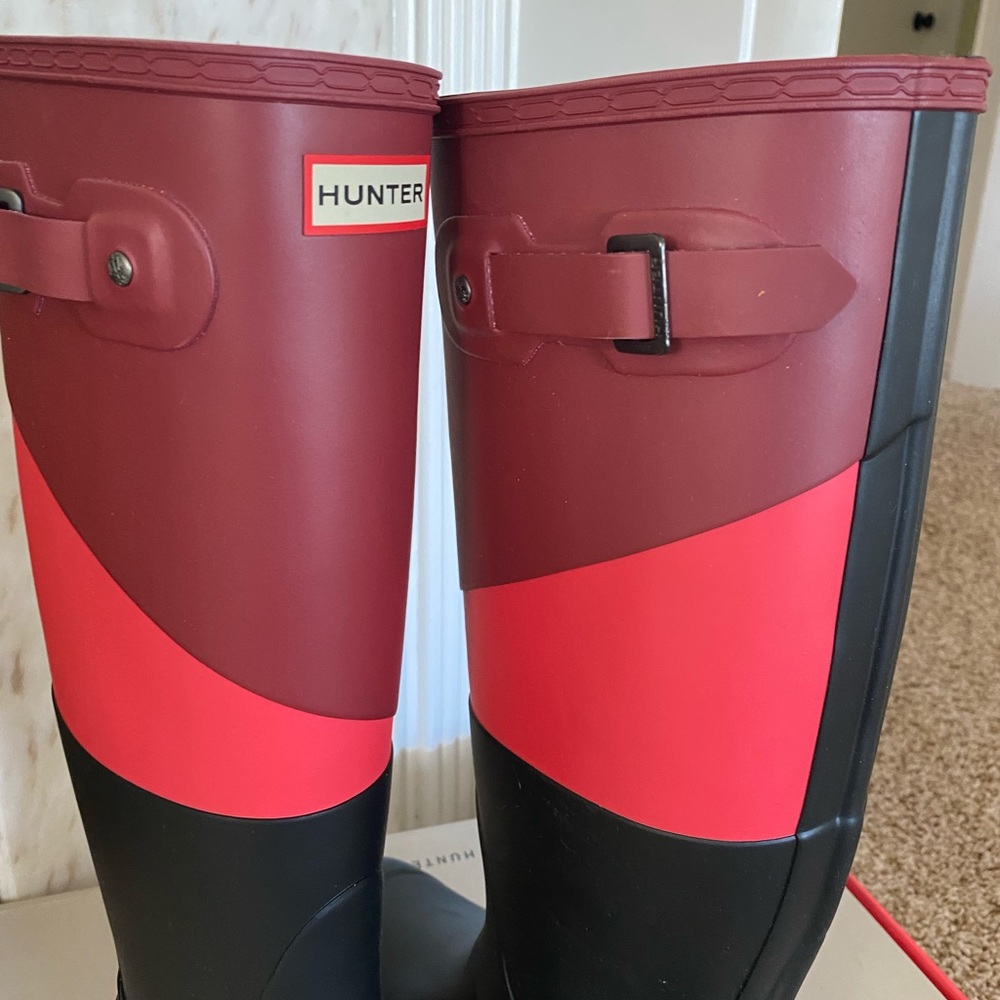 Hunter Asymmetric Colorblock Welly Boot LIKE NEW - Picture 4 of 10